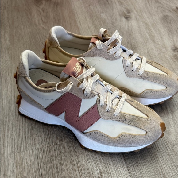 New Balance Shoes - New Balance 327 Retro Sneakers | Neutral Beige & Pink | Women’s 9